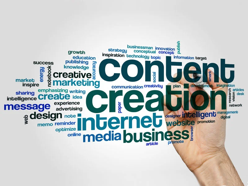 CONTENT CREATION: pic of a freelance digital marketing specialist in calicut with the writing "Samvruth with Waves"